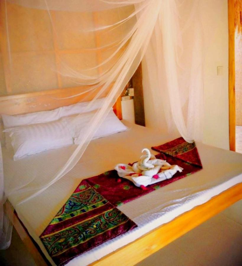 Playa Paraiso Nagtabon Beach Bacungan Екстериор снимка